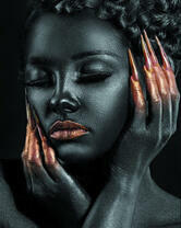 Без бренда «Коробка 20 шт: Портрет с золотыми ногтями» в Волжском